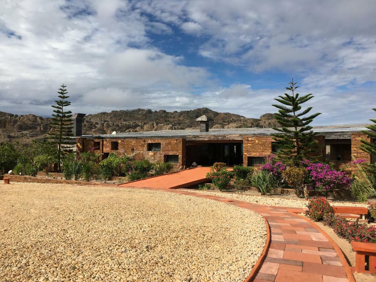 Isalo Rock Lodge Ranohira Εξωτερικό φωτογραφία
